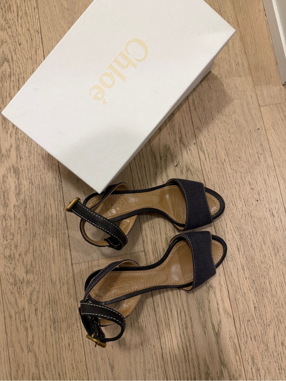 Chloe Black and Tan Open-Toe Ankle-Strap Sandals
